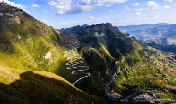 配资平台金牛 明天9：00，相约贵州，追寻永不褪色的民族记忆